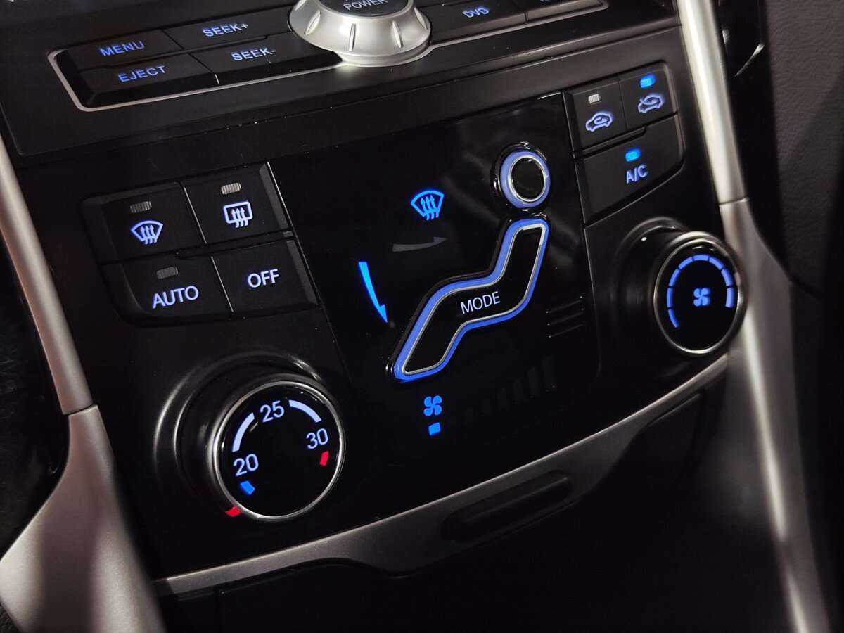 Hyundai Sonata 2011 года с пробегом. Фото: #14