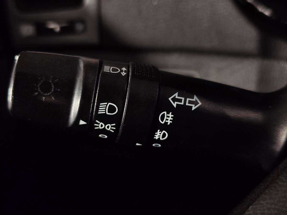 Hyundai Sonata 2011 года с пробегом. Фото: #19