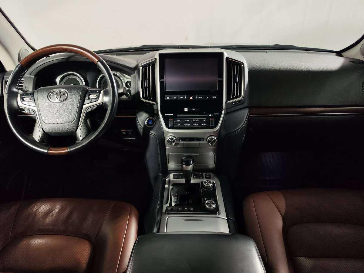 Toyota Land Cruiser 2016 года с пробегом. Фото: #14