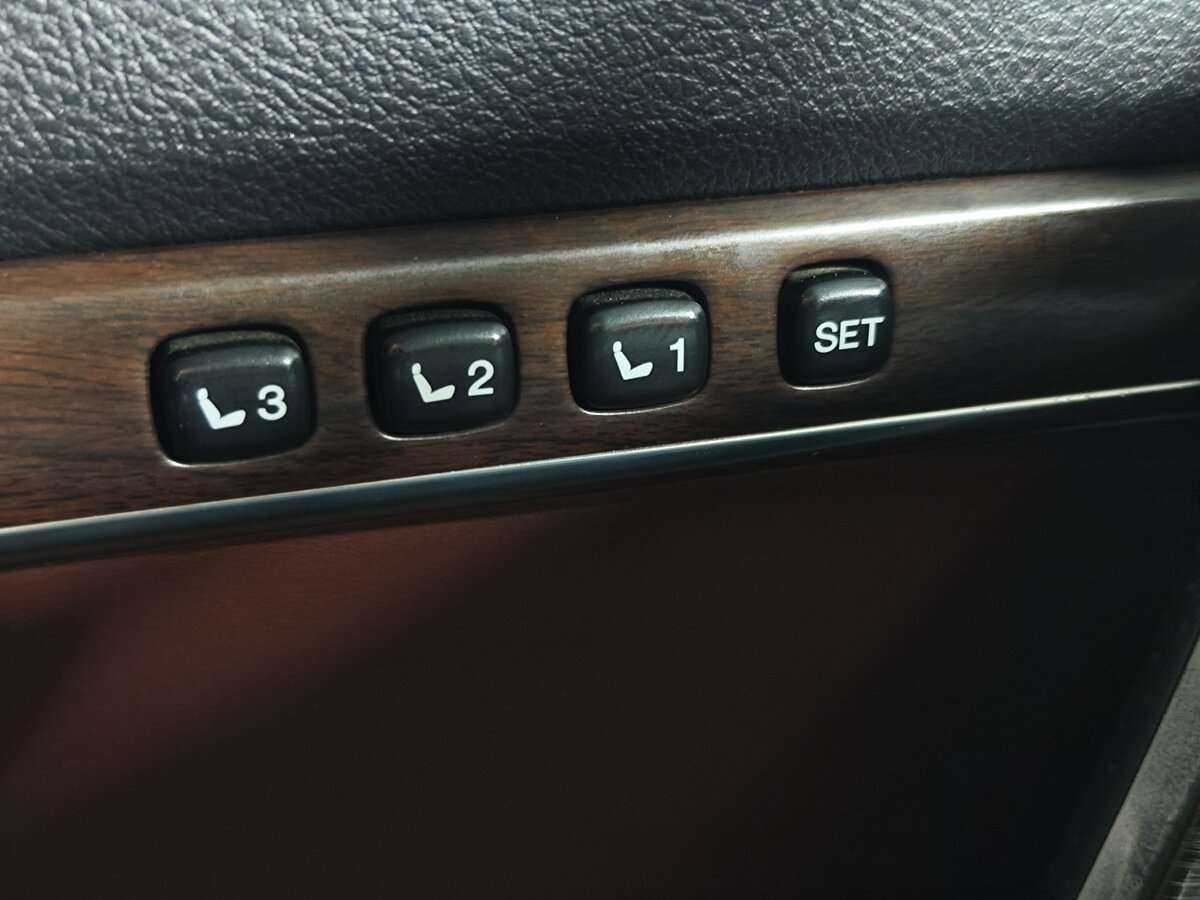 Toyota Land Cruiser 2016 года с пробегом. Фото: #25