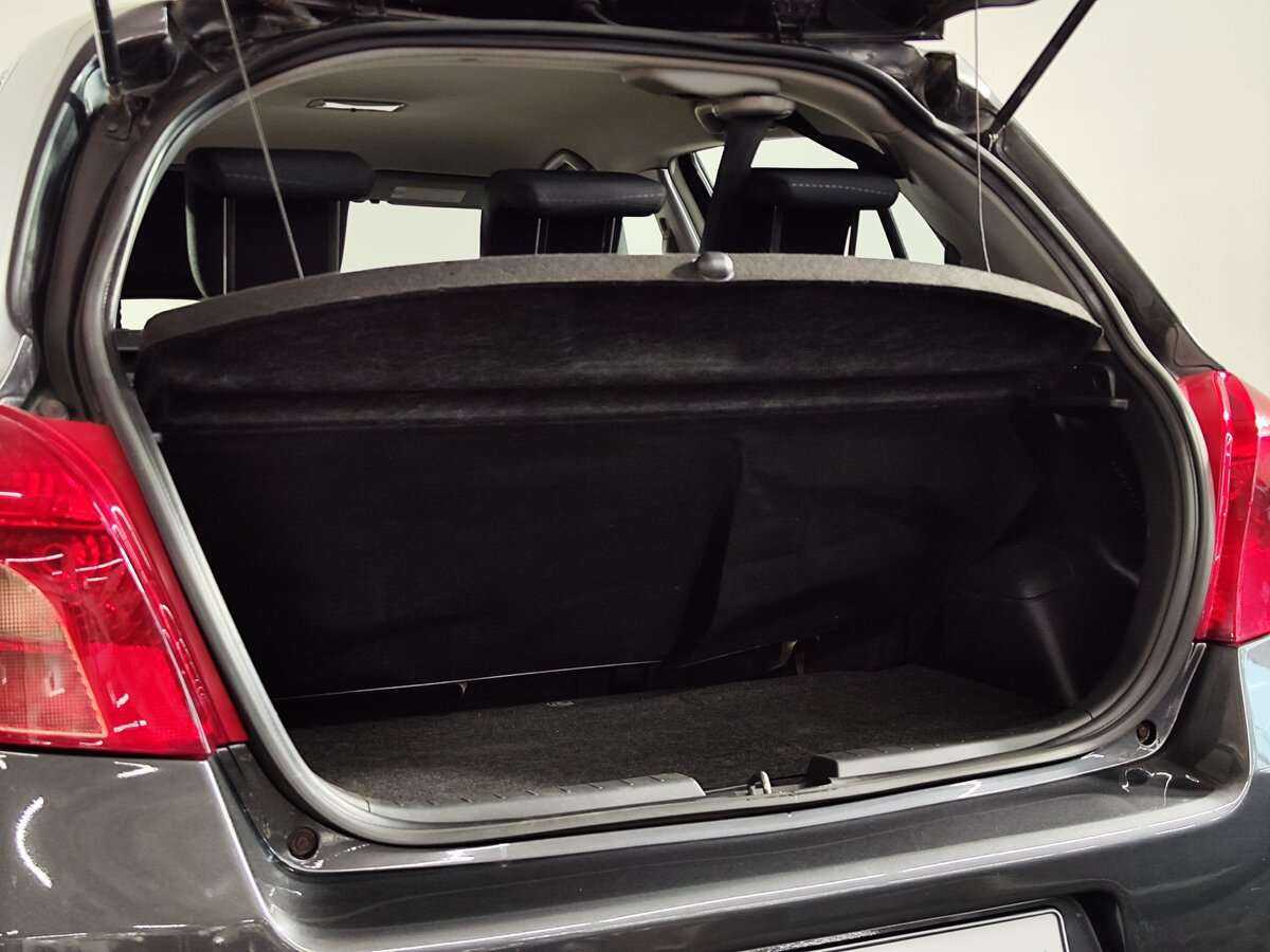 Toyota Yaris 2008 года с пробегом. Фото: #4