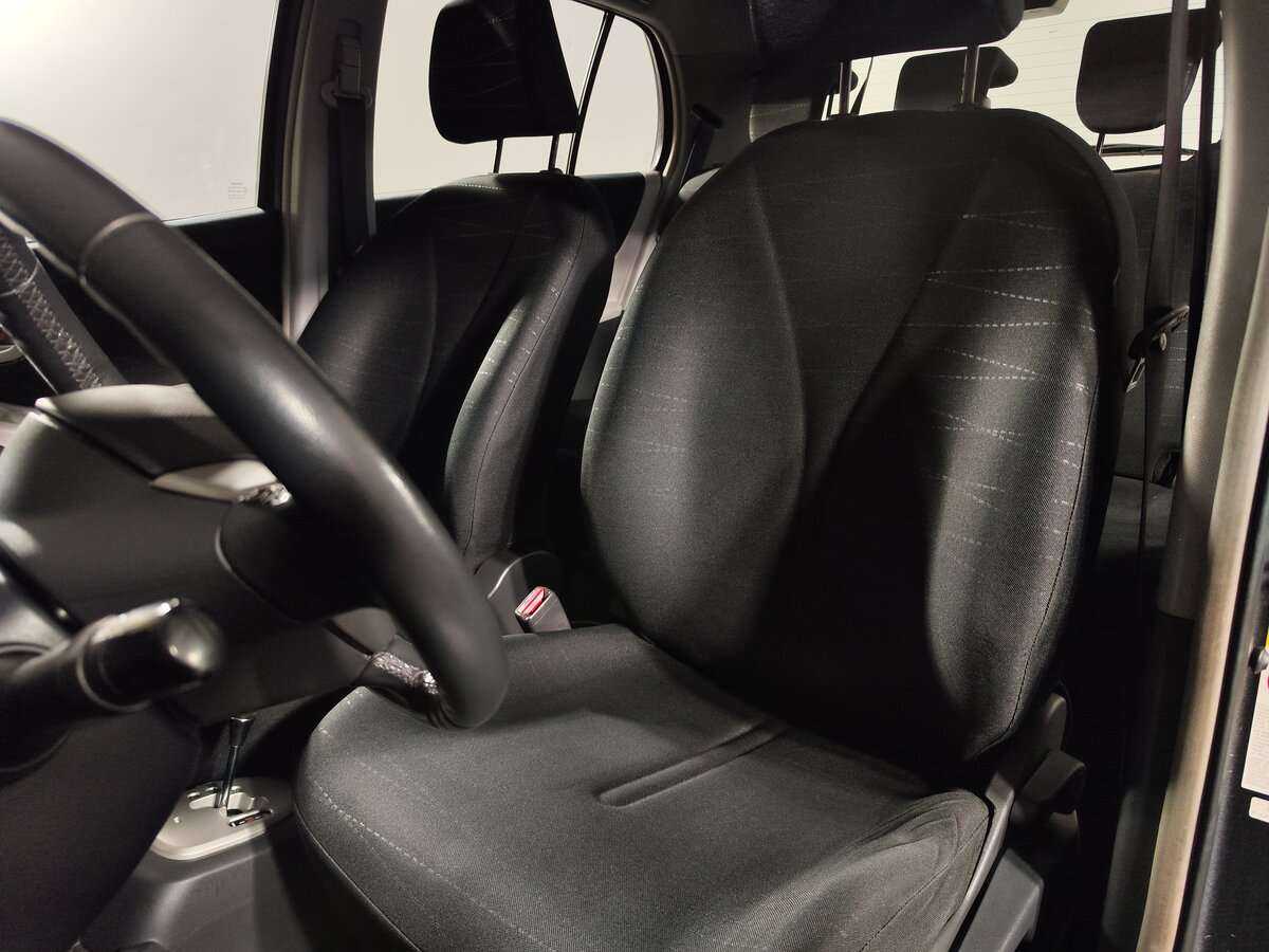 Toyota Yaris 2008 года с пробегом. Фото: #7