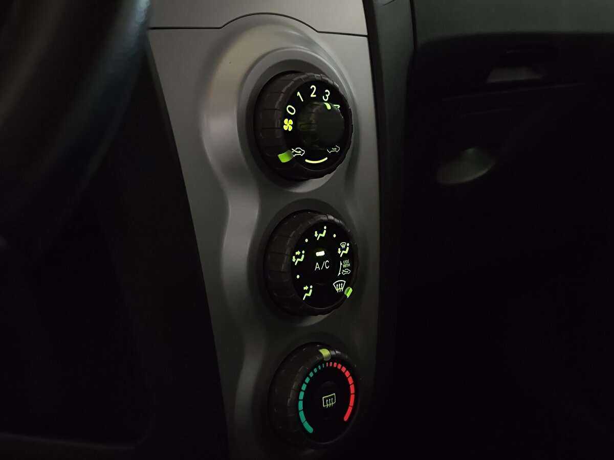 Toyota Yaris 2008 года с пробегом. Фото: #16