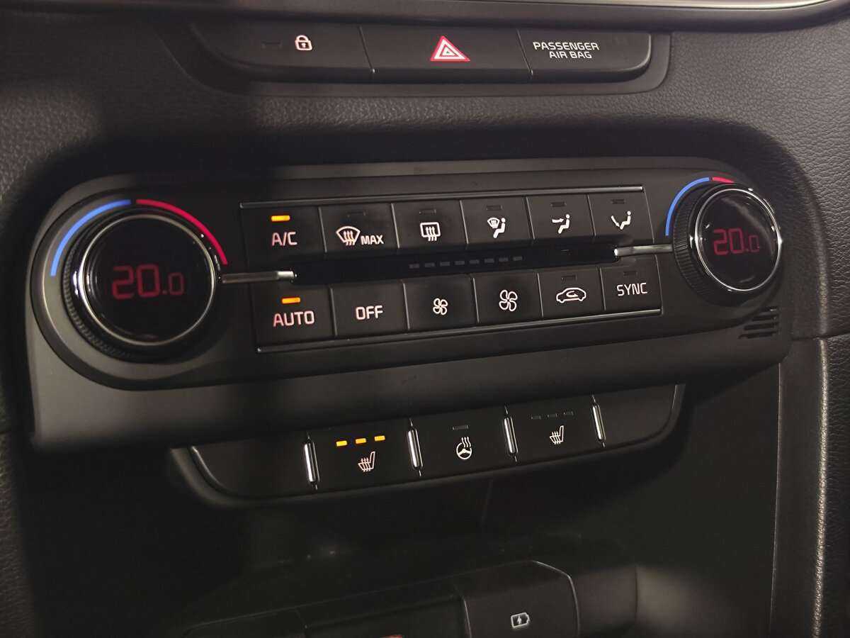 Kia Ceed 2020 года с пробегом. Фото: #12