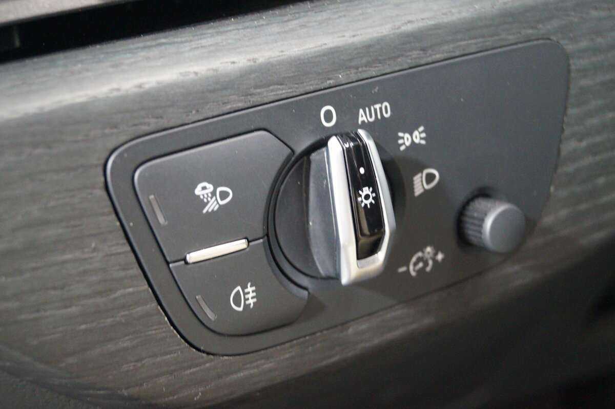 Audi A4 allroad 2017 года с пробегом. Фото: #9