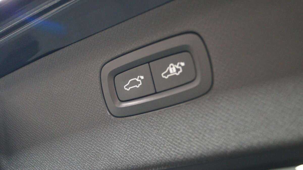 Volvo XC90 2019 года с пробегом. Фото: #8