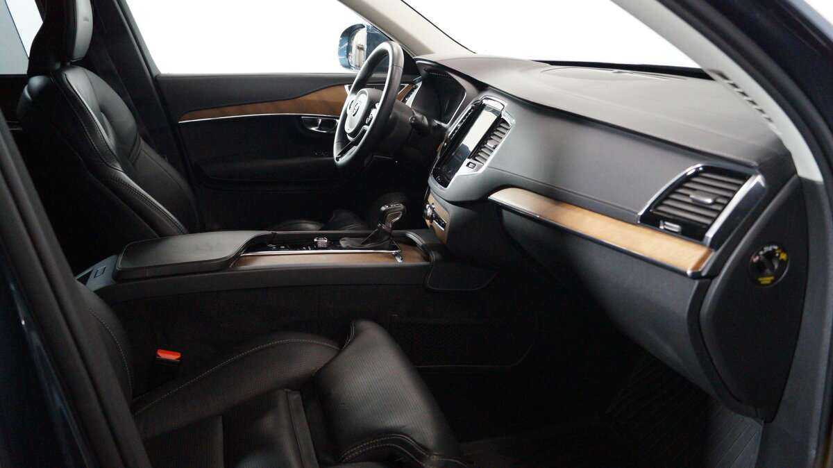 Volvo XC90 2019 года с пробегом. Фото: #10