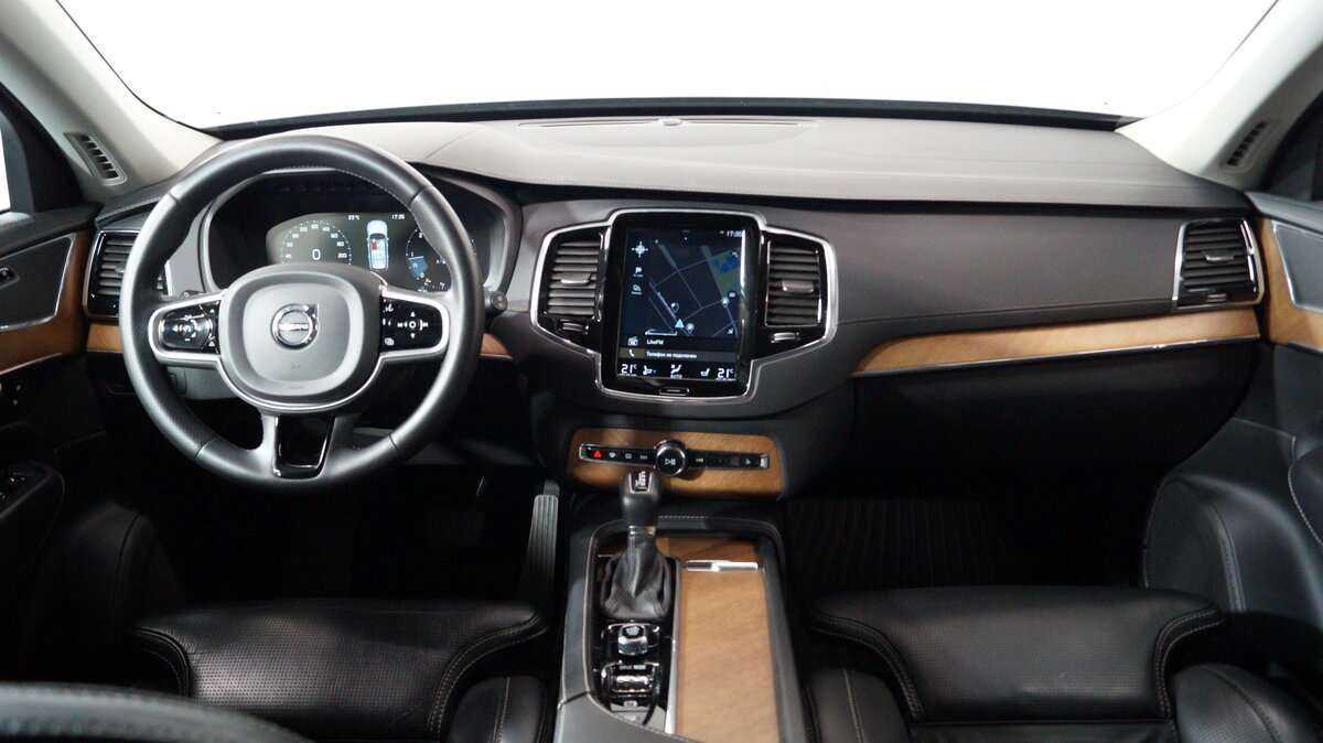 Volvo XC90 2019 года с пробегом. Фото: #14