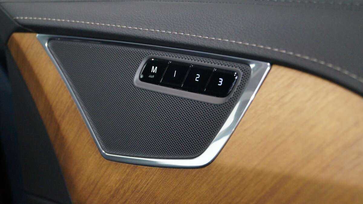 Volvo XC90 2019 года с пробегом. Фото: #25