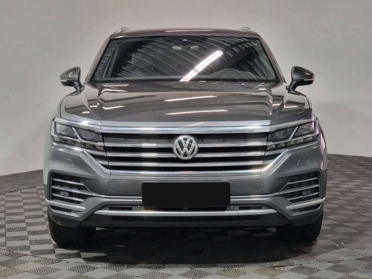Volkswagen Touareg 2020 года с пробегом. Фото: #1