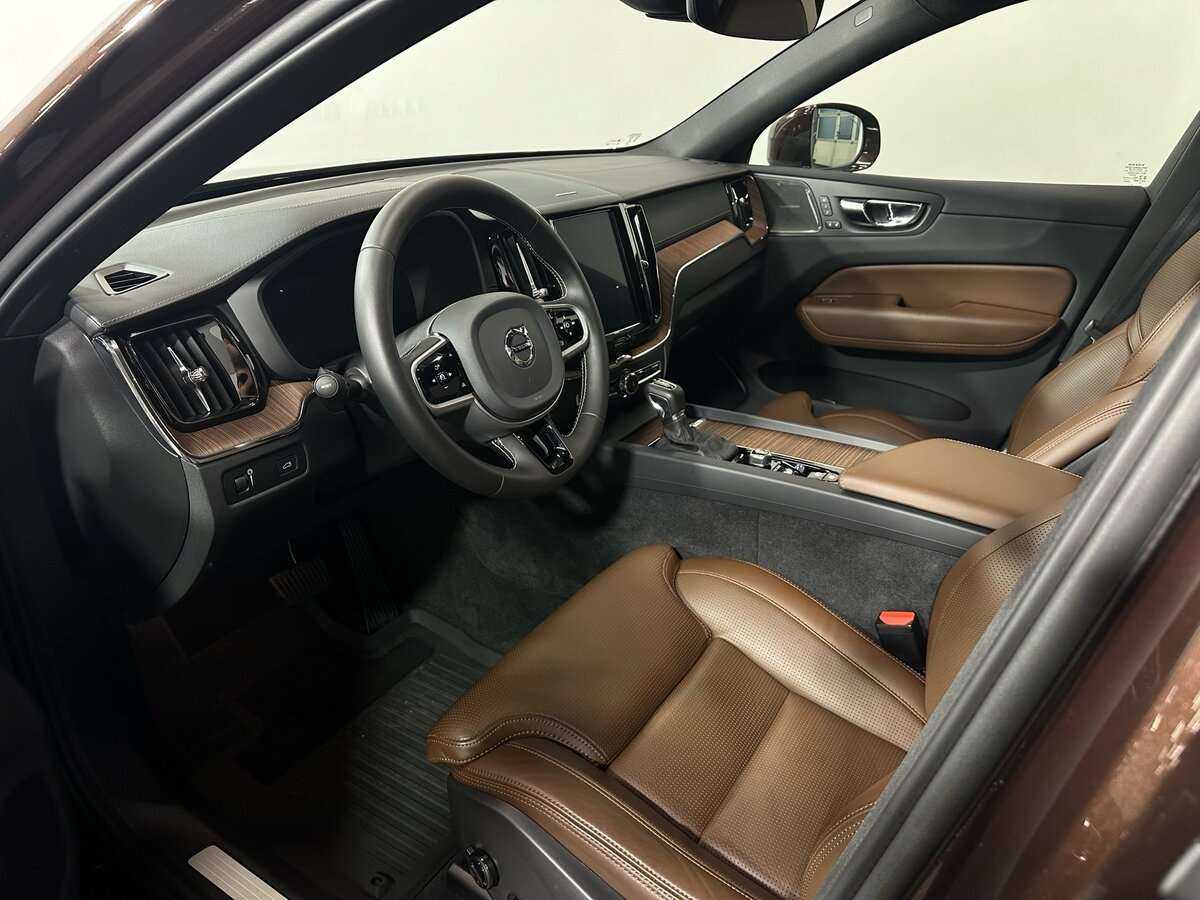 Volvo XC60 2019 года с пробегом. Фото: #7