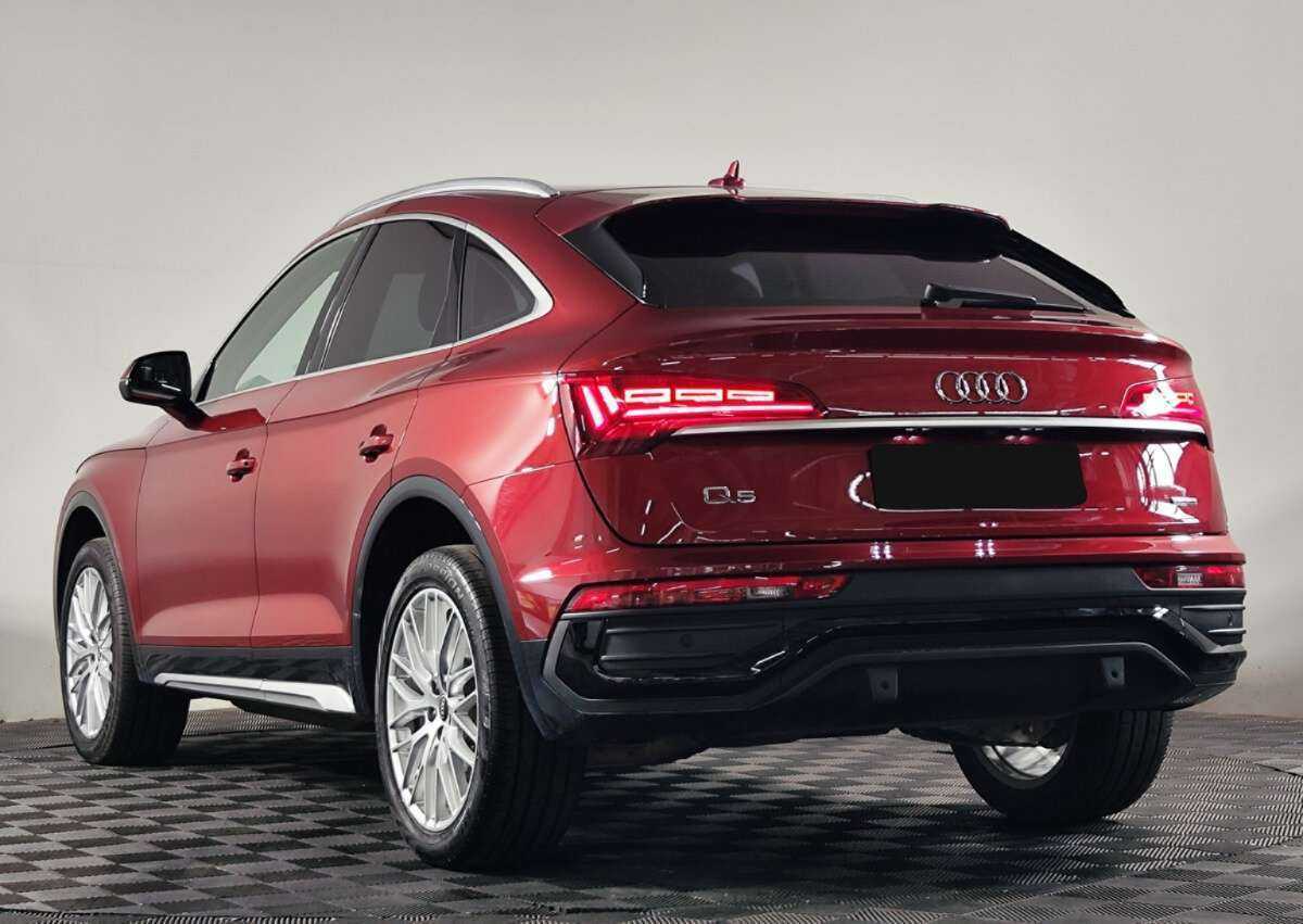 Audi Q5 Sportback 2021 года с пробегом. Фото: #3