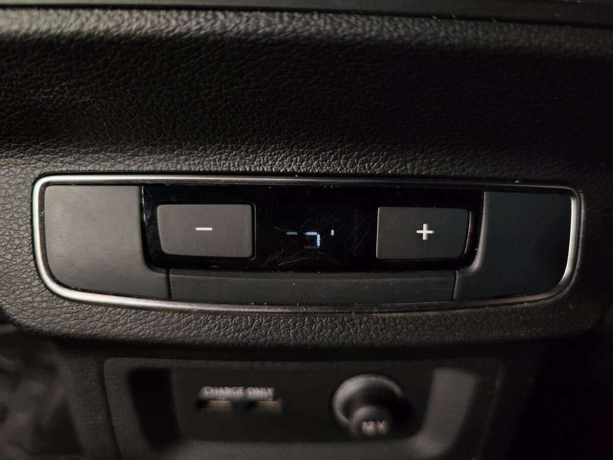 Audi Q5 Sportback 2021 года с пробегом. Фото: #9