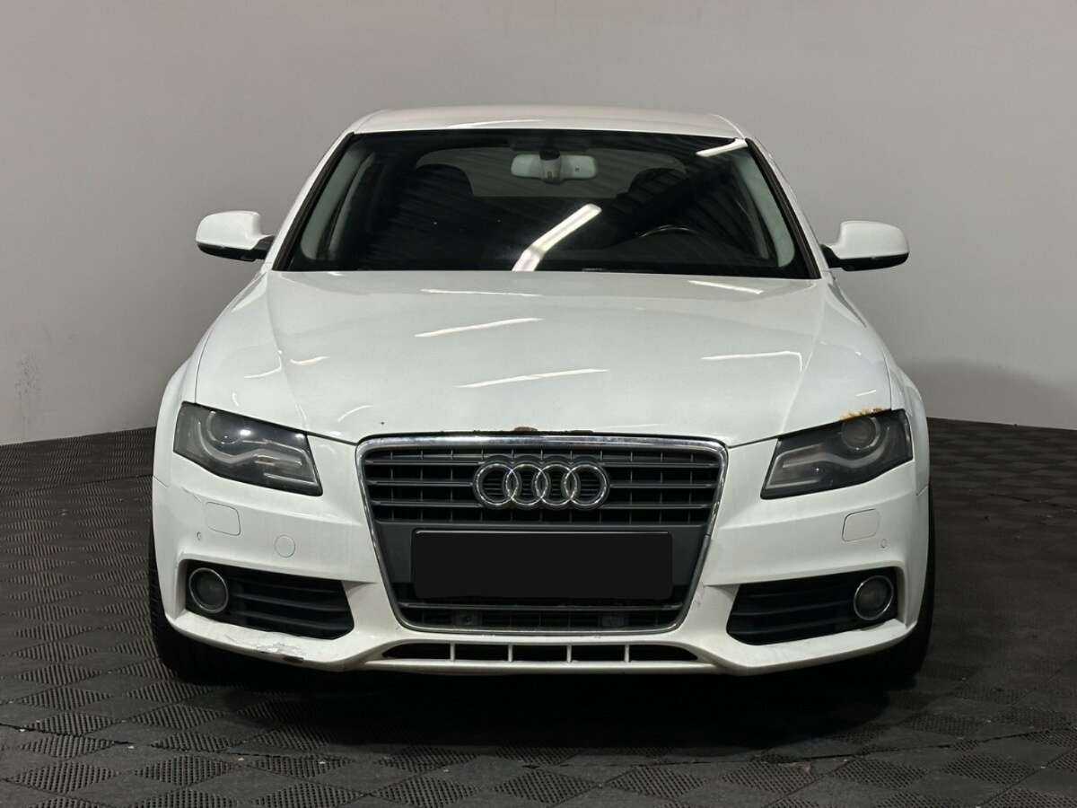 Audi A4 2011 года с пробегом. Фото: #1