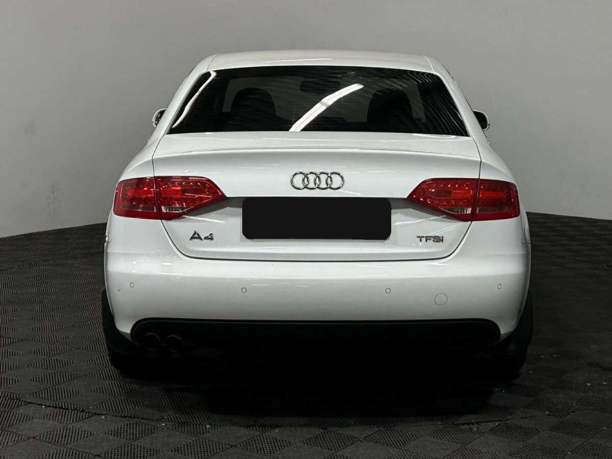 Audi A4 2011 года с пробегом. Фото: #4