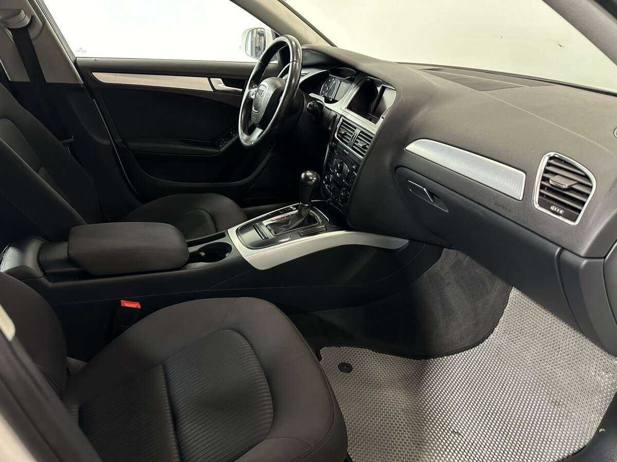 Audi A4 2011 года с пробегом. Фото: #7