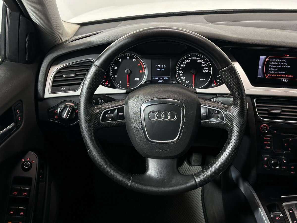 Audi A4 2011 года с пробегом. Фото: #12