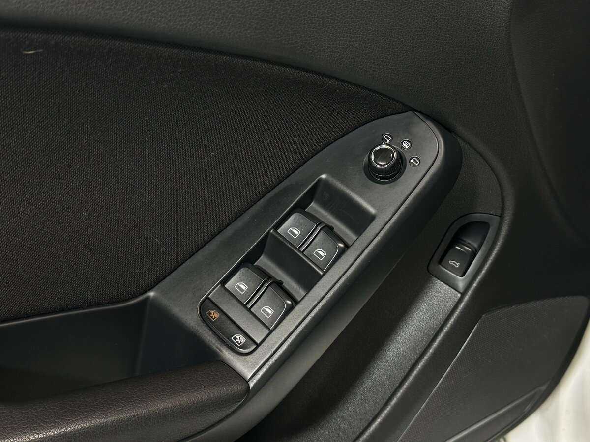 Audi A4 2011 года с пробегом. Фото: #13