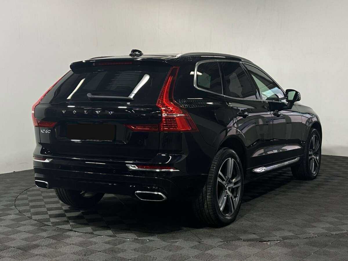 Volvo XC60 2019 года с пробегом. Фото: #3