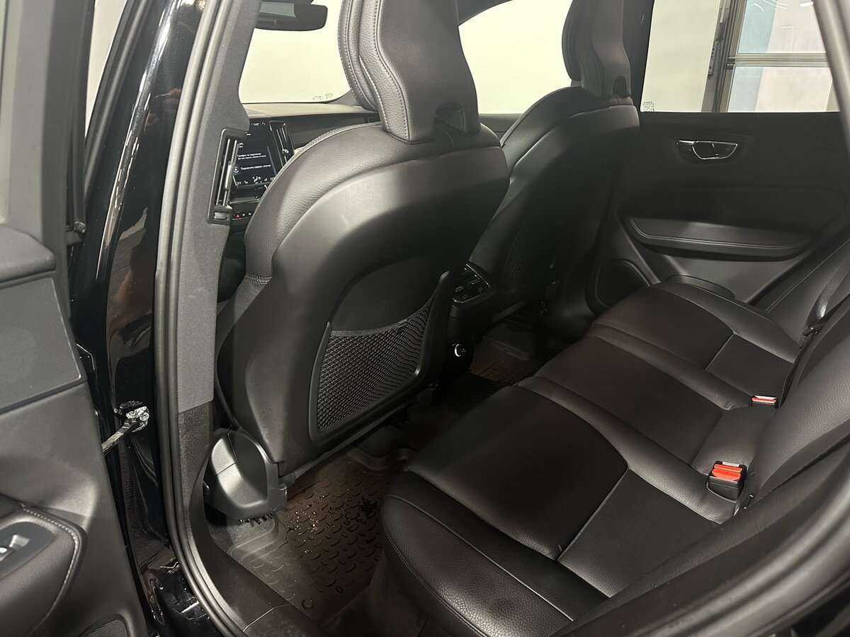 Volvo XC60 2019 года с пробегом. Фото: #7
