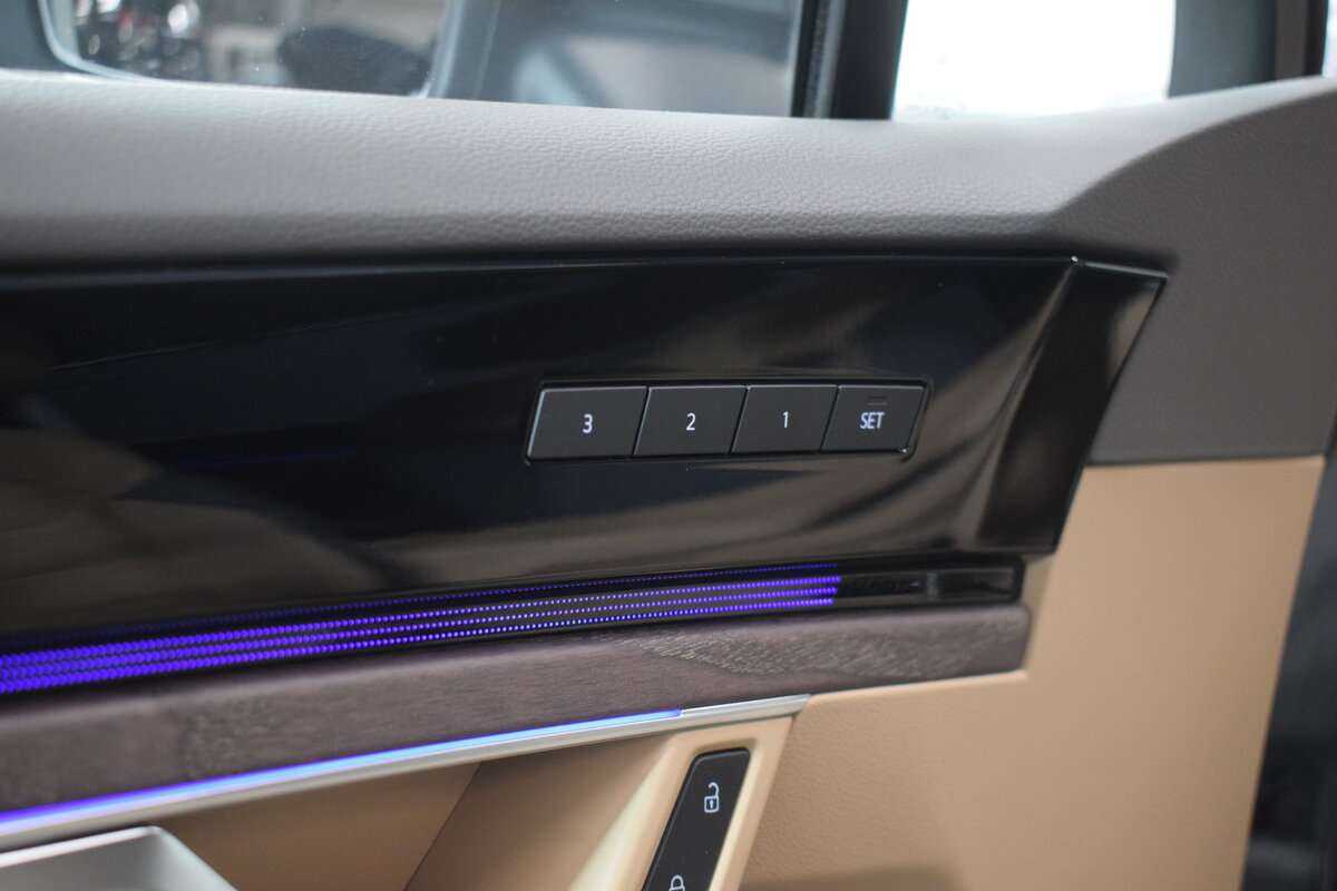 Volkswagen Touareg 2022 года с пробегом. Фото: #22