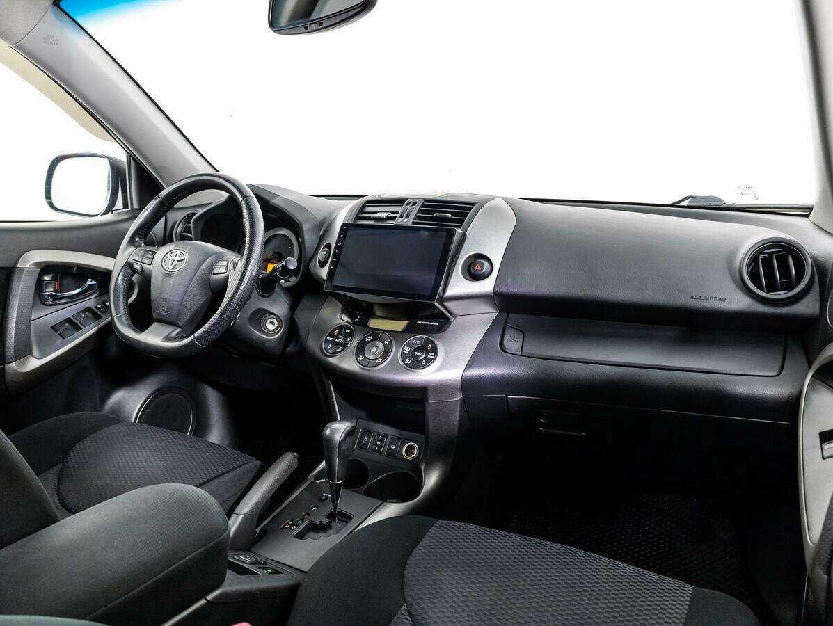 Toyota RAV4 2010 года с пробегом. Фото: #8