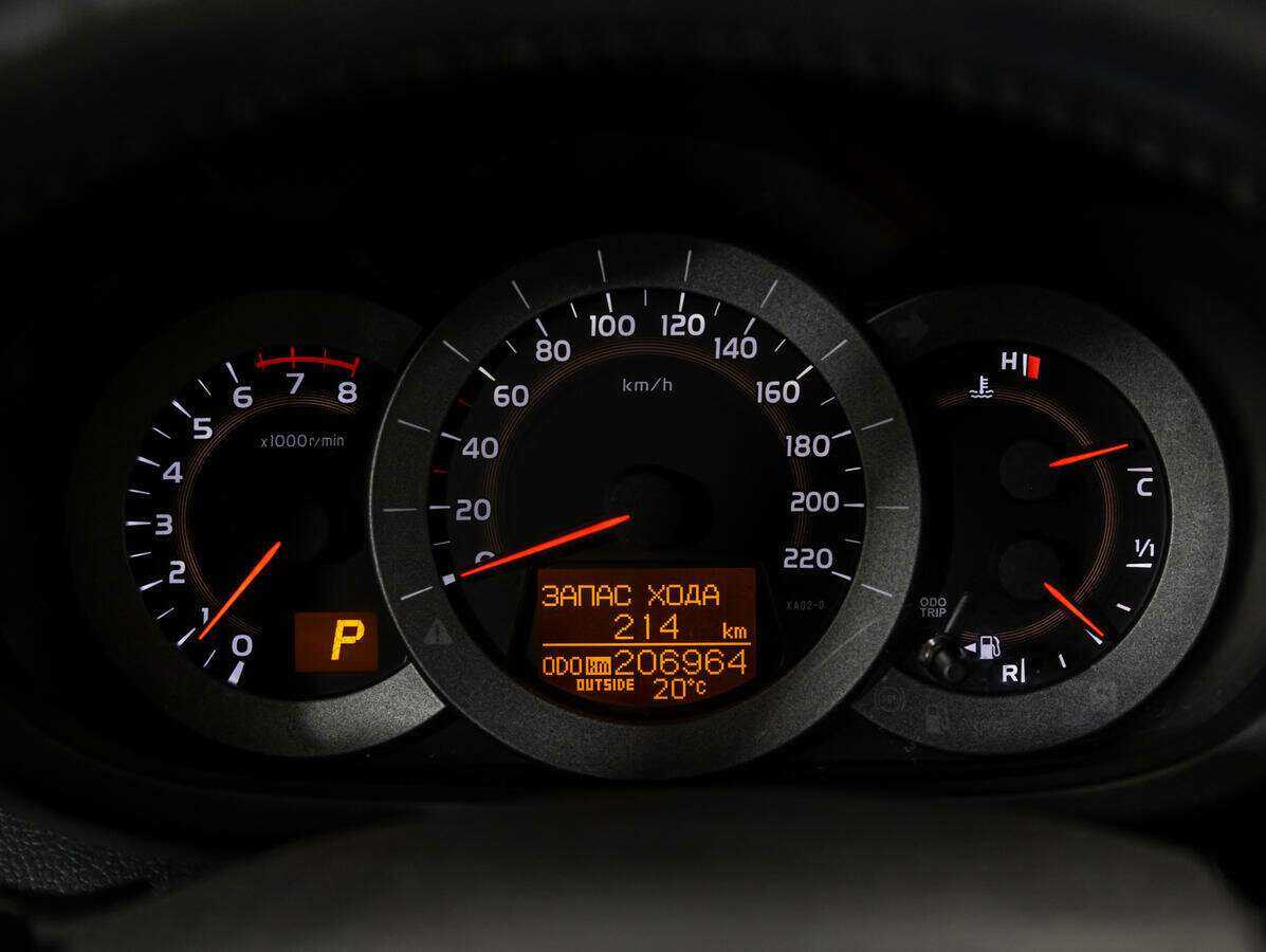 Toyota RAV4 2010 года с пробегом. Фото: #11