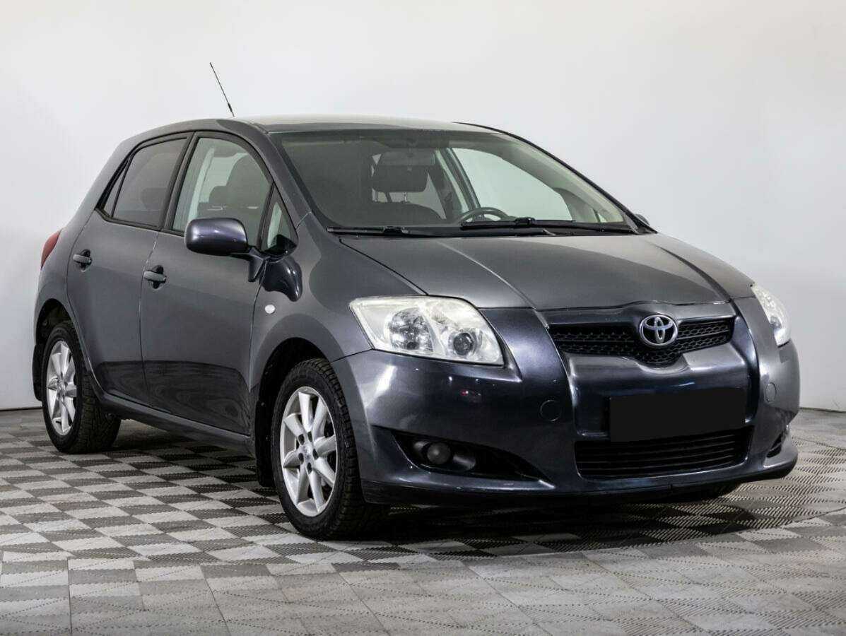 Toyota Auris 2008 года с пробегом. Фото: #2