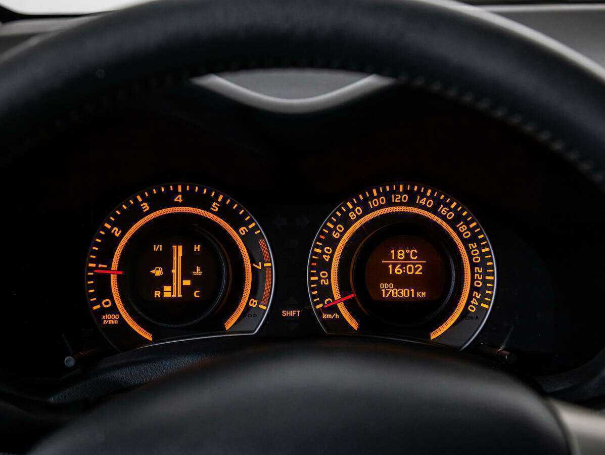 Toyota Auris 2008 года с пробегом. Фото: #11