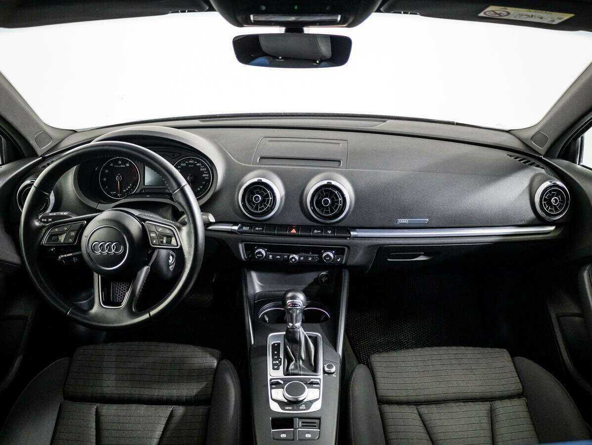 Audi A3 2017 года с пробегом. Фото: #10