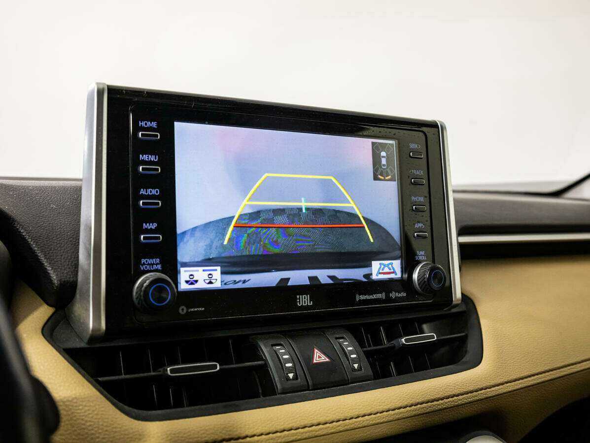 Toyota RAV4 2019 года с пробегом. Фото: #18