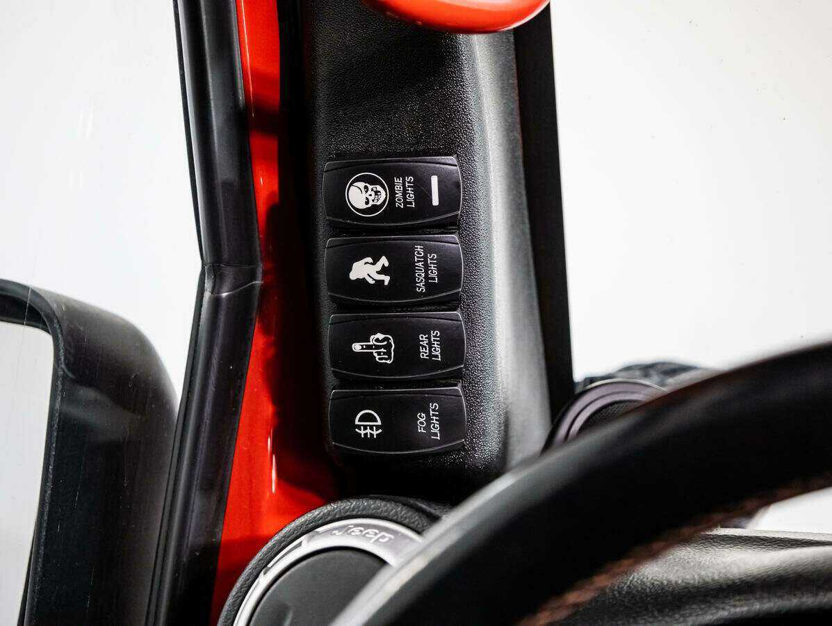 Jeep Wrangler 2011 года с пробегом. Фото: #19