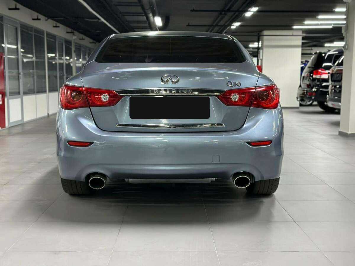 Infiniti Q50 2014 года с пробегом. Фото: #5