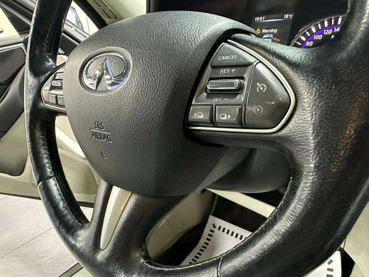 Infiniti Q50 2014 года с пробегом. Фото: #8