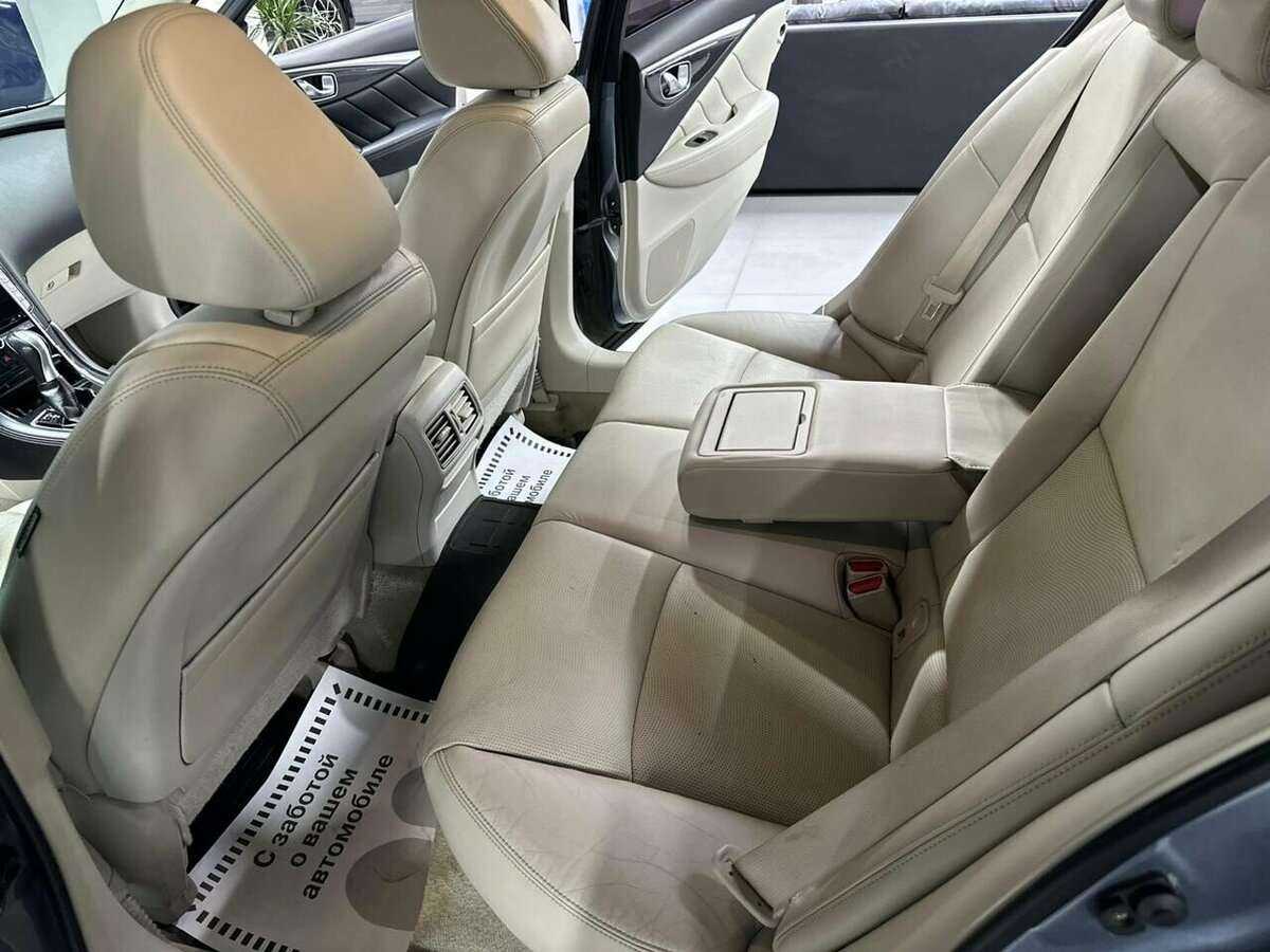 Infiniti Q50 2014 года с пробегом. Фото: #13