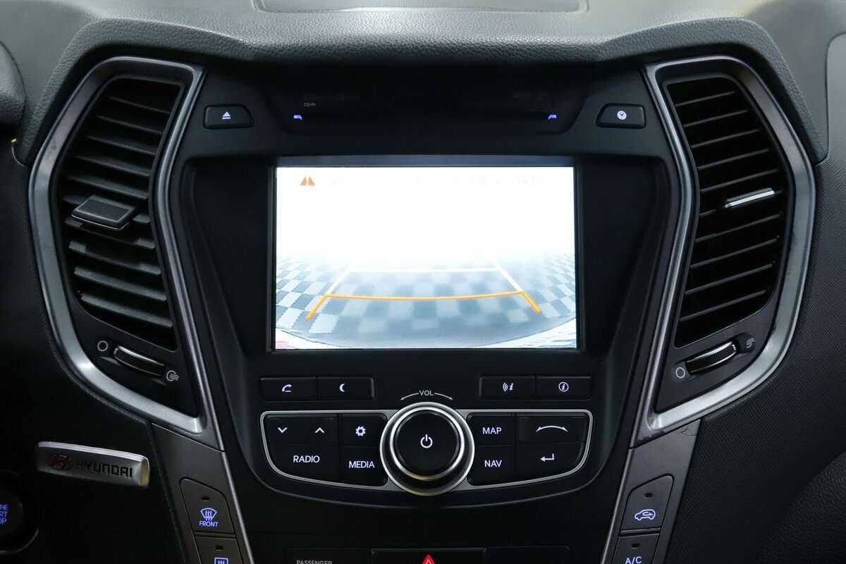 Hyundai Santa Fe 2015 года с пробегом. Фото: #16