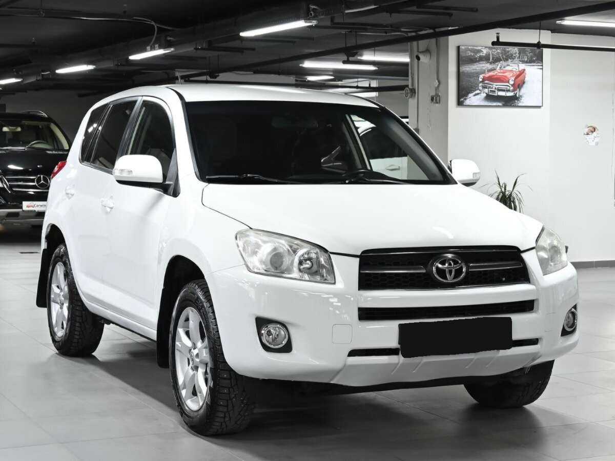 Toyota RAV4 2009 года с пробегом. Фото: #2