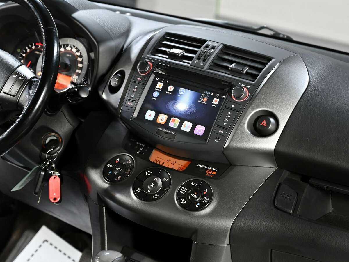 Toyota RAV4 2009 года с пробегом. Фото: #10