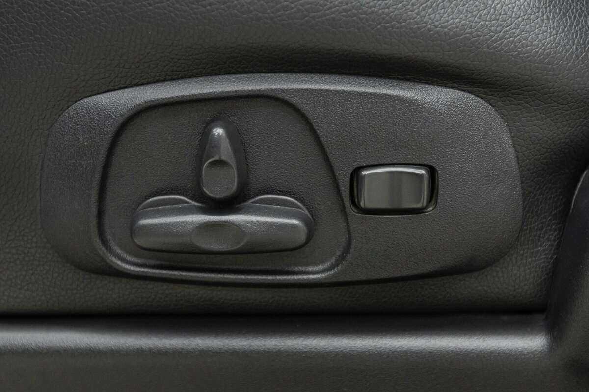 Mitsubishi Pajero 2011 года с пробегом. Фото: #16