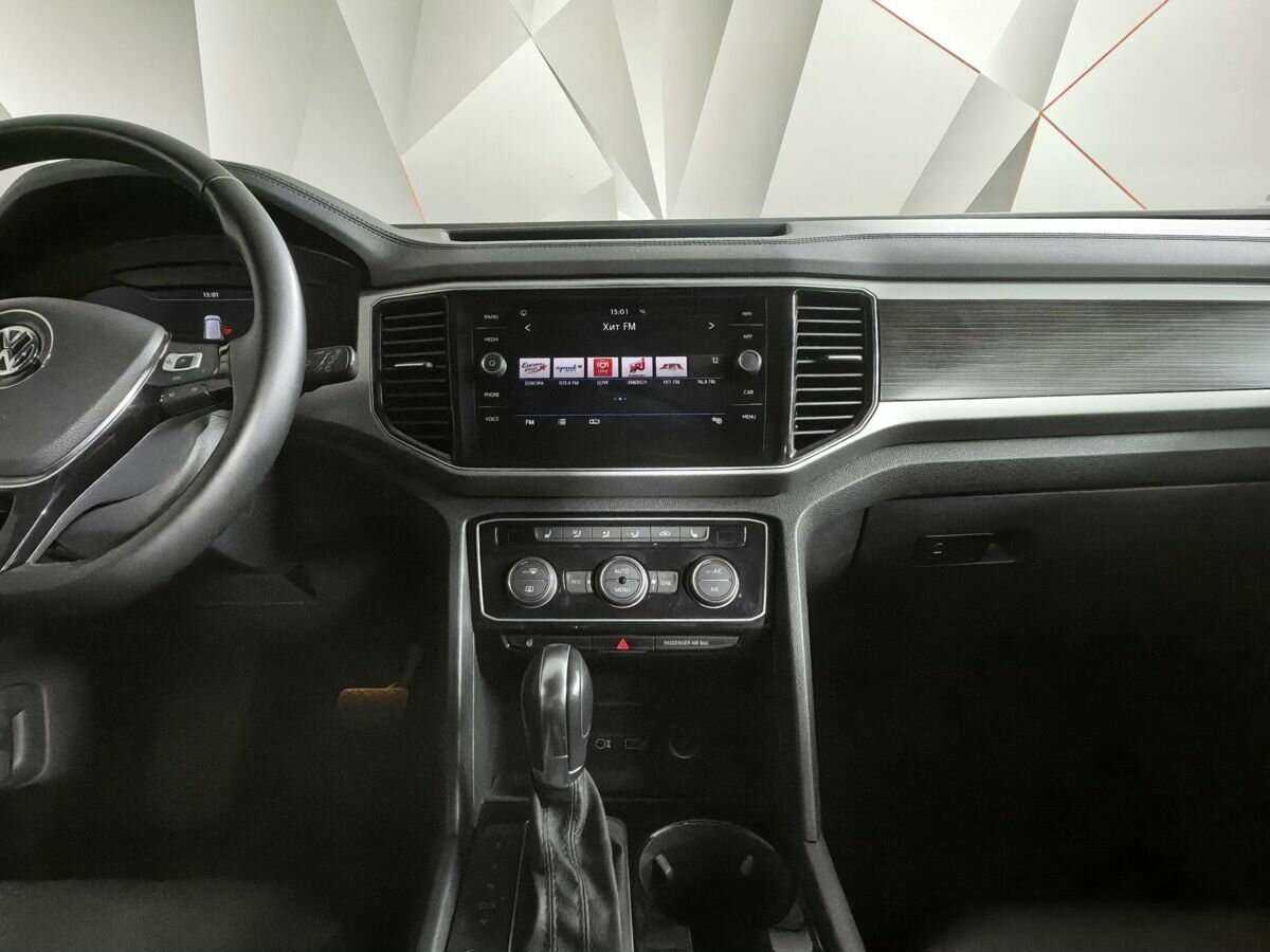 Volkswagen Teramont 2019 года с пробегом. Фото: #9