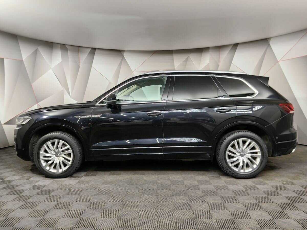 Volkswagen Touareg 2018 года с пробегом. Фото: #4