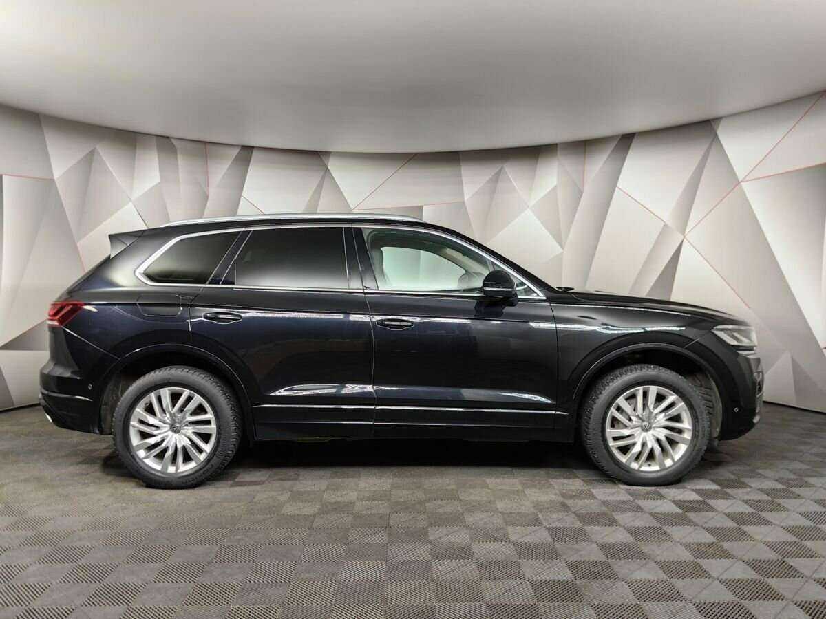 Volkswagen Touareg 2018 года с пробегом. Фото: #5