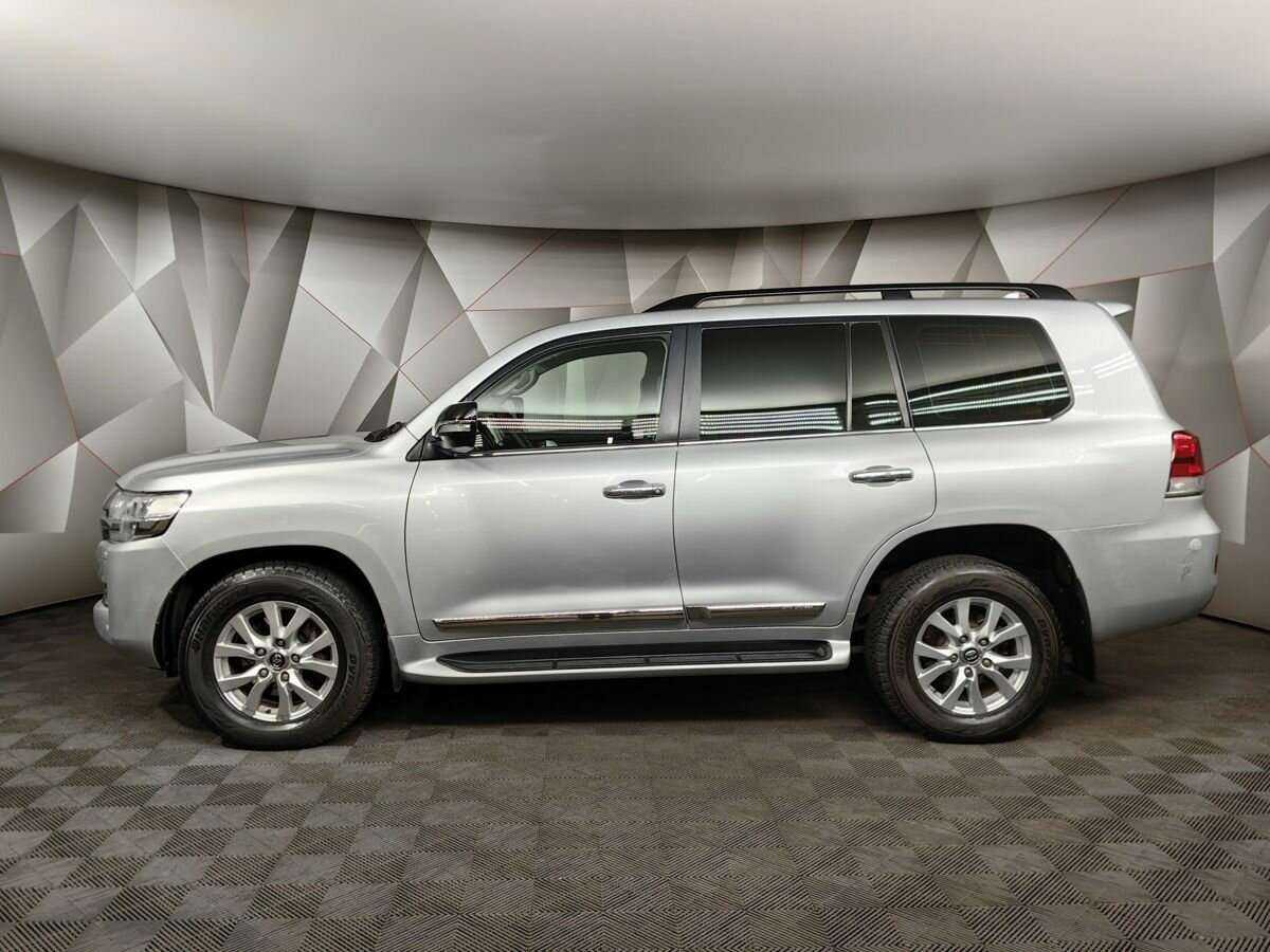 Toyota Land Cruiser 2015 года с пробегом. Фото: #4