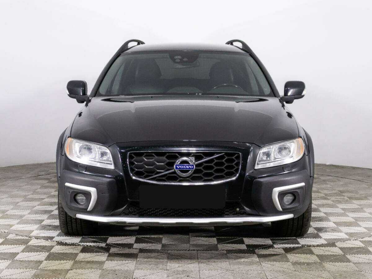 Volvo XC70 2013 года с пробегом. Фото: #1