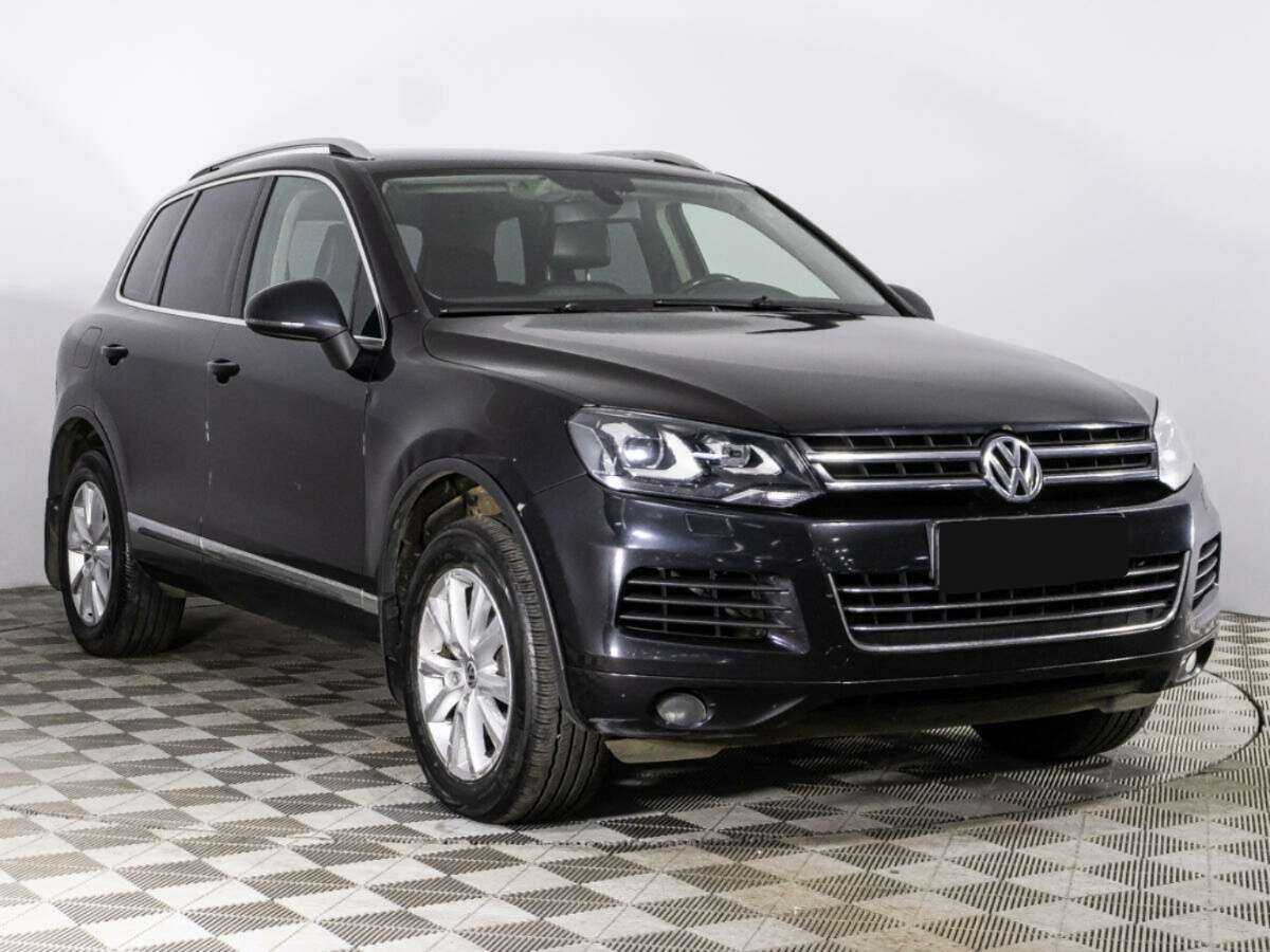 Volkswagen Touareg 2011 года с пробегом. Фото: #2
