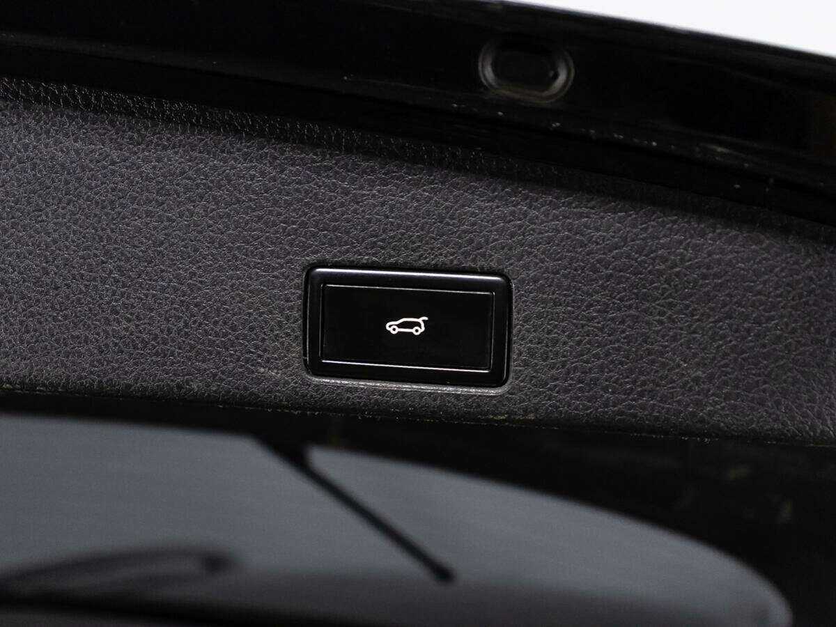 Volkswagen Touareg 2011 года с пробегом. Фото: #14