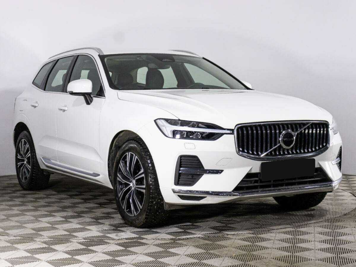 Volvo XC60 2021 года с пробегом. Фото: #2