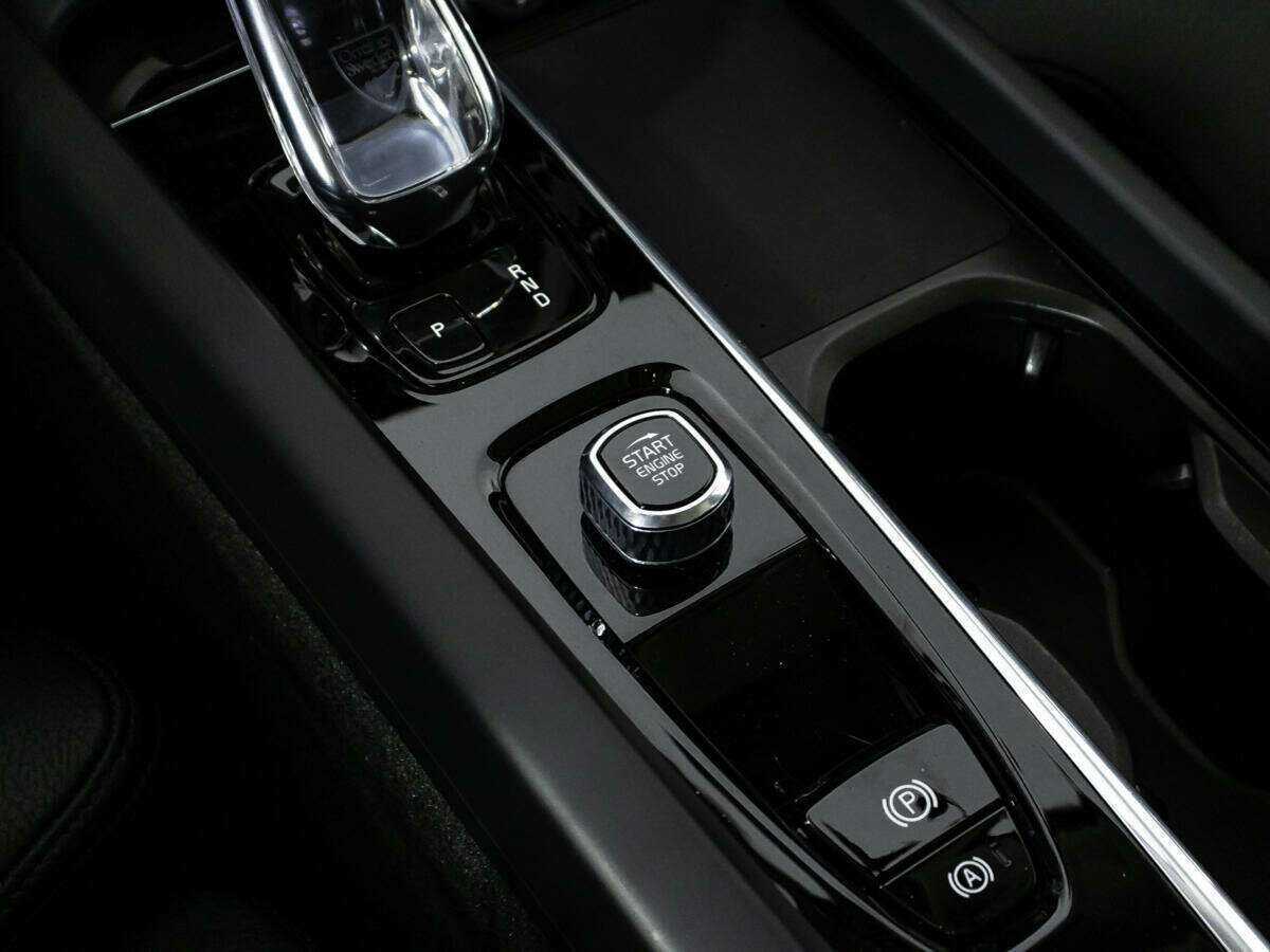 Volvo XC60 2021 года с пробегом. Фото: #17