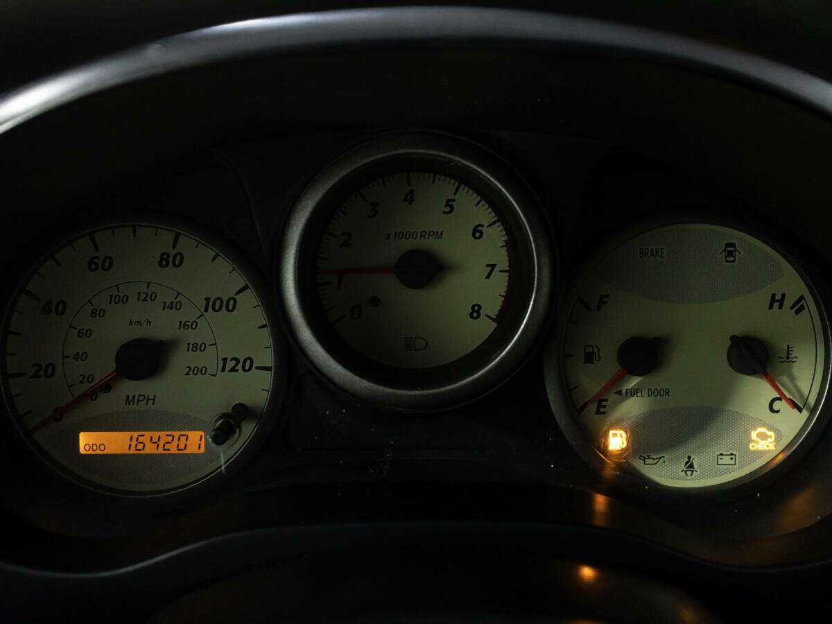 Toyota RAV4 2003 года с пробегом. Фото: #11