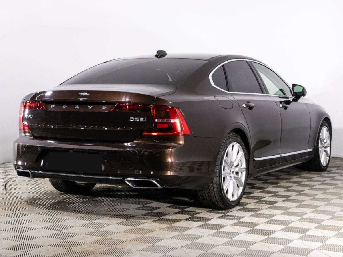 Volvo S90 2019 года с пробегом. Фото: #4